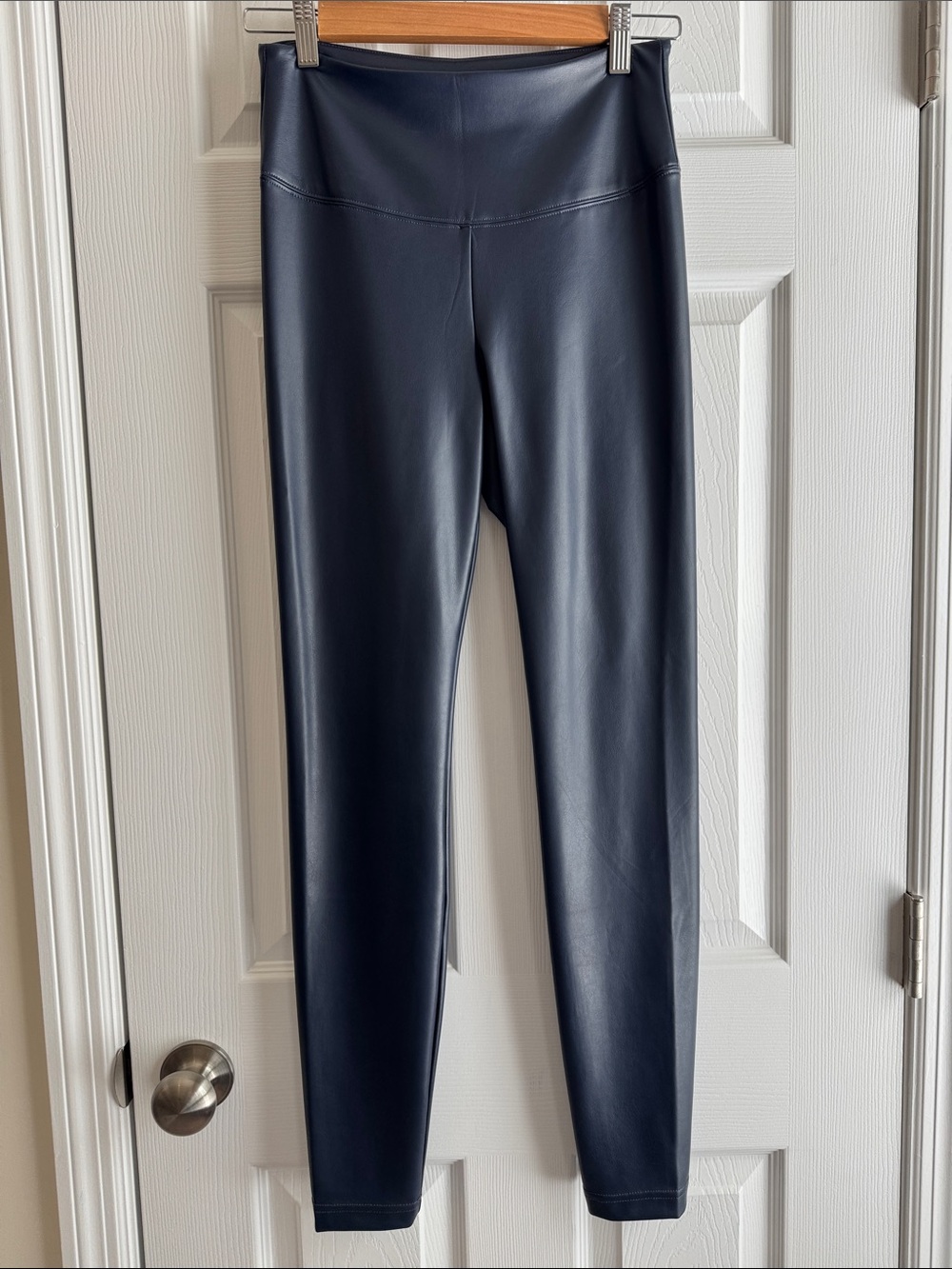 WHBM Faux Leather Runway Leggings Navy